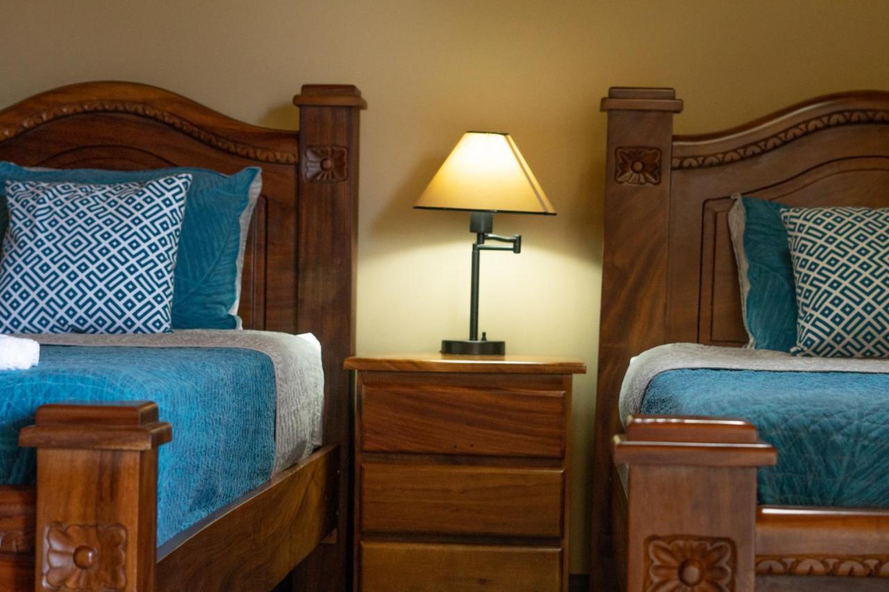 Hotel Margarita And Tour Operator Drakes Bay 외부 사진